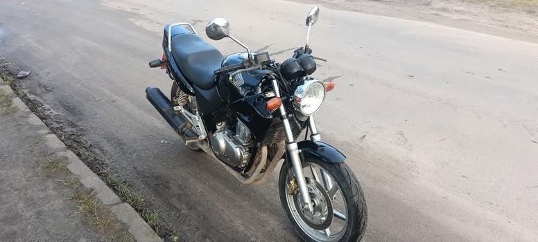 Хонда сб 500 2002 рік
