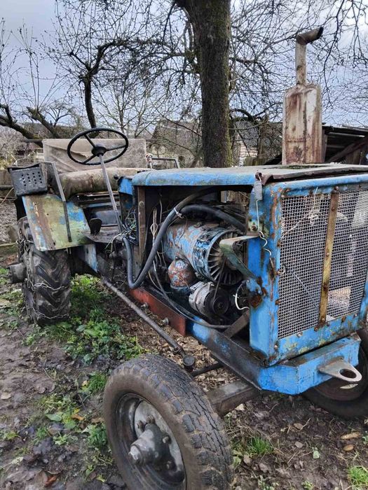 Саморобний Трактор ( Т-40 ) .