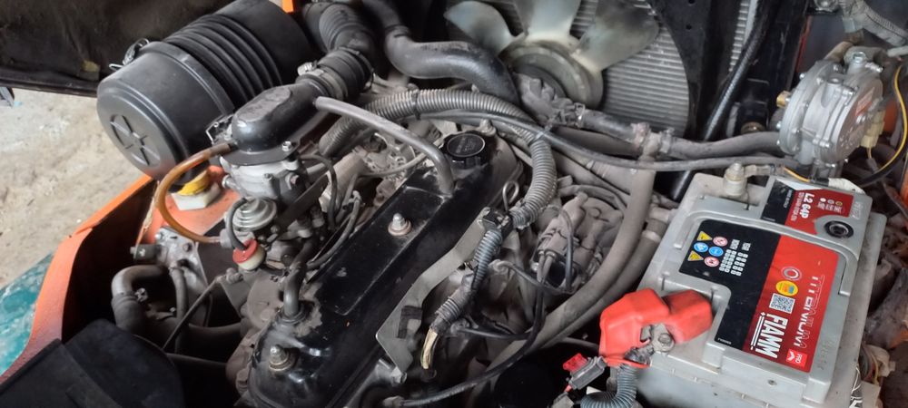 Wózek widłowy toyota 7fgf 2006r