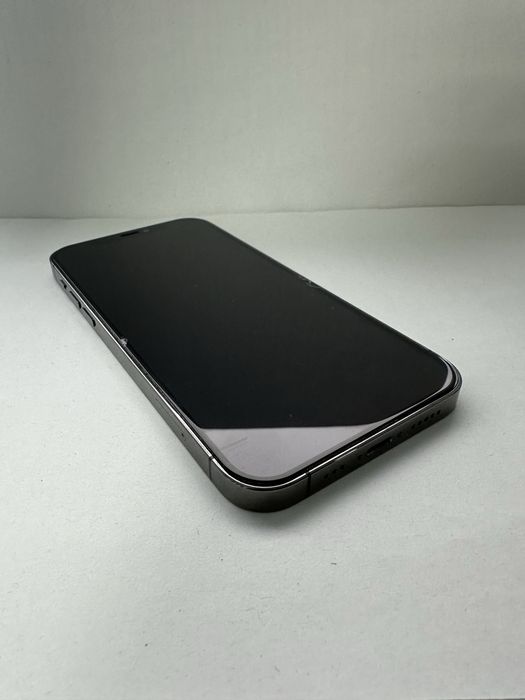 Продам  iPhone 12 pro