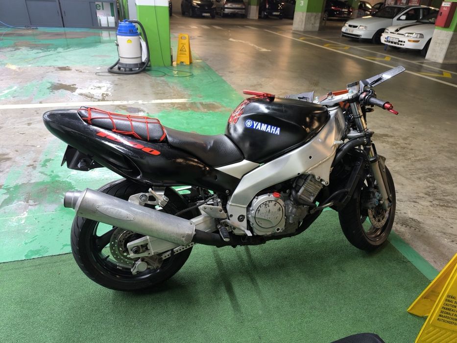Yamaha  yzf  1000