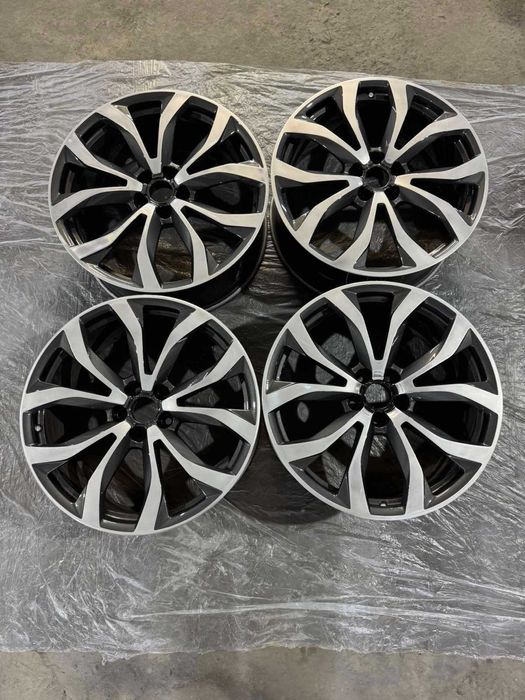 Комплект дисков Audi 5.112 R20