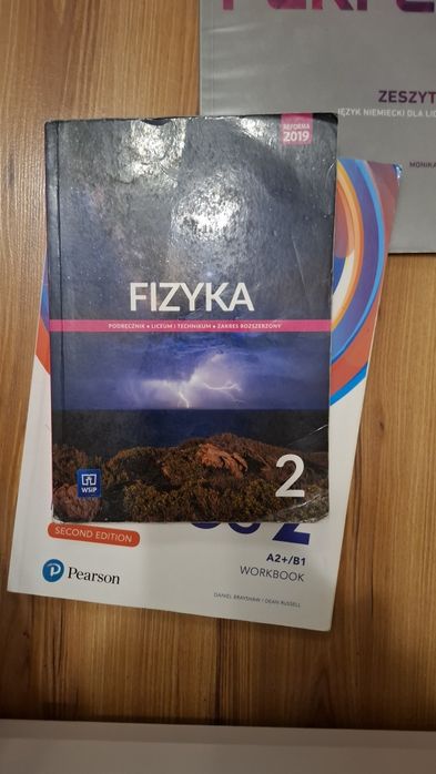 Podręcznik do fizyki 2 do liceum i technikum zakres rozszerzony WSiP