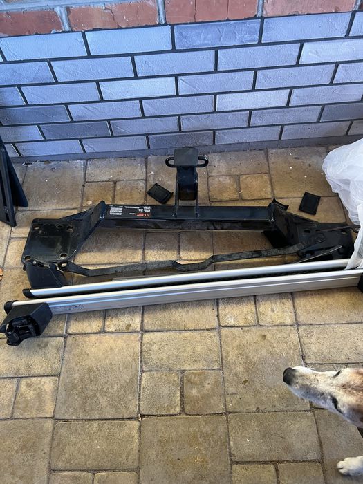 Фаркоп , поперечини на кришу, коврик багажника