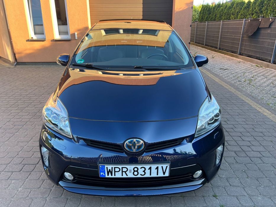Toyota Prius Full Full