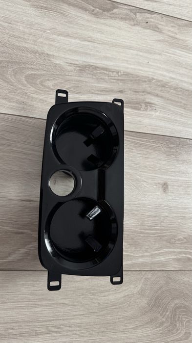 Cup holder do bmw e90