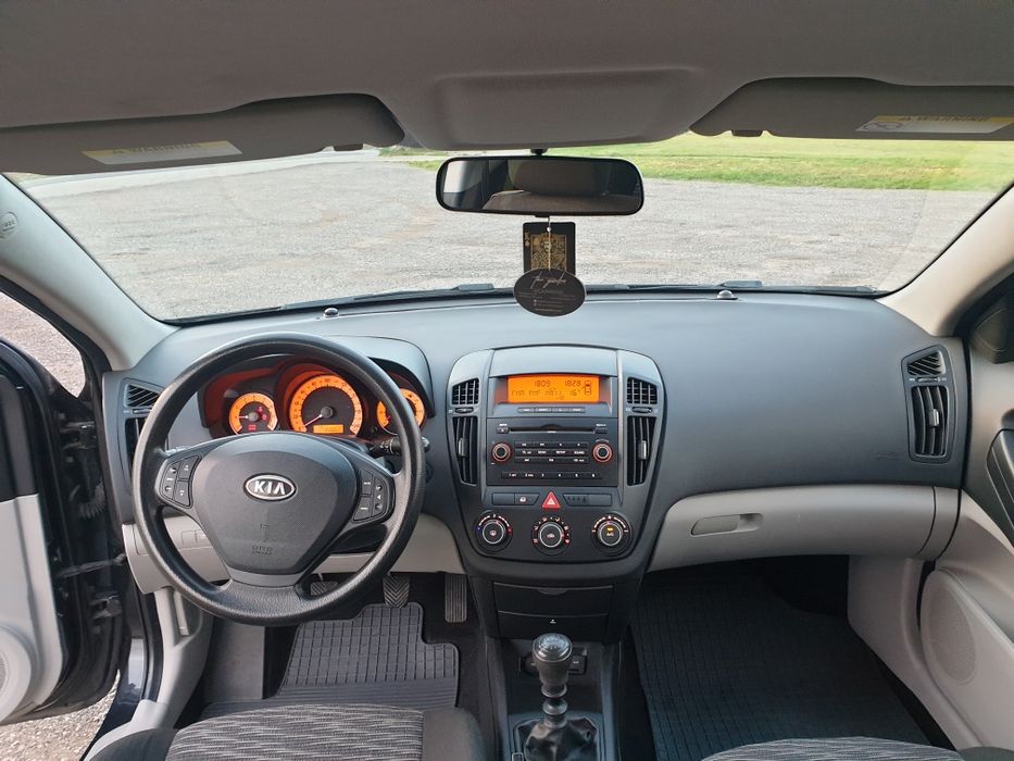 Kia ProCeed 1.6 benzyna 2008 rok