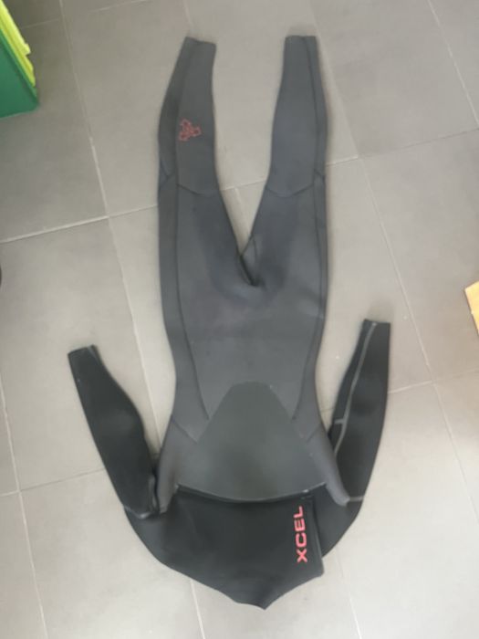 Xcel Men’s Wetsuit 5/4 S