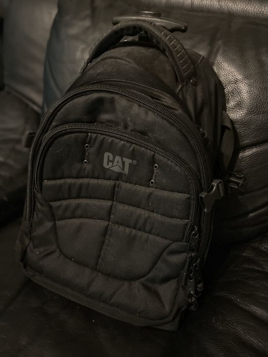 Mochila Cat com rodinhas