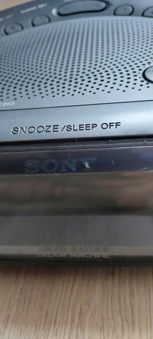 Radio budzik Sony ICF - C263