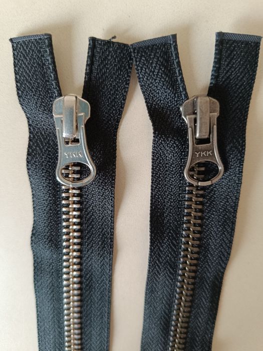 Застёжка молния YKK