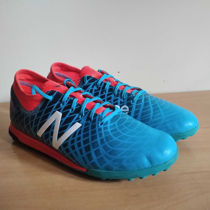Buty piłkarskie turfy NEW BALANCE Tekela roz.eu-38