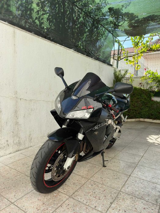 Cbr 600 RR - Pronta a andar