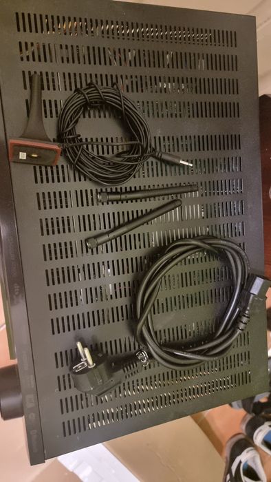 Ресівер Denon AVR-X2700H в чудовому стані