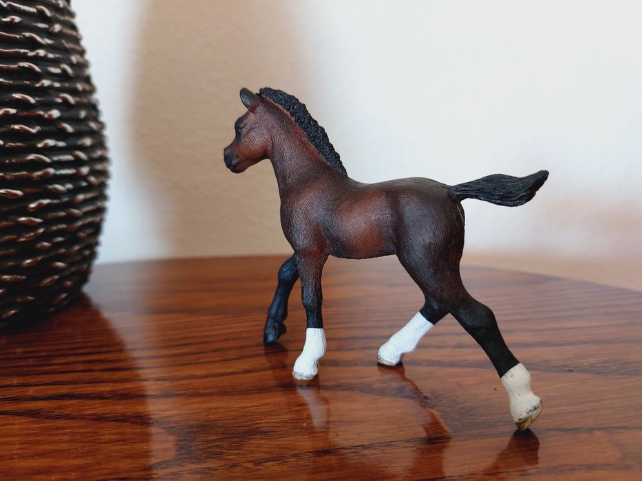 Źrebak arabski schleich