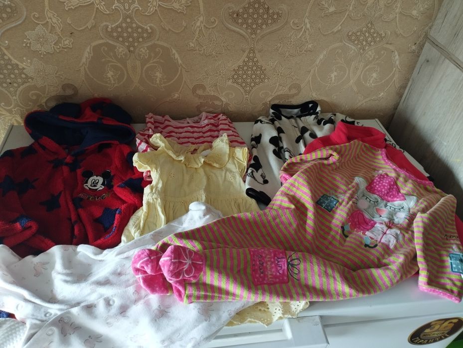 Одяг на дівчинку