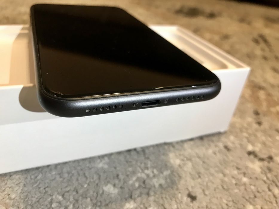 Apple iPhone 11 (64gb, 91%)