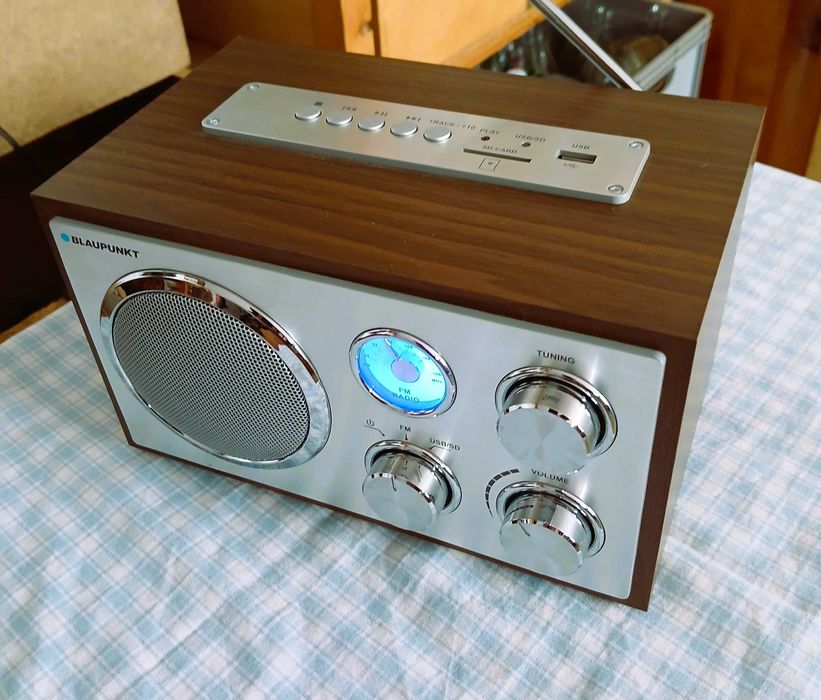 Rádio Blaupunkt RXN 19
