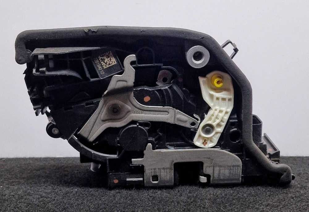 Fechadura / Fecho Porta Trás Direito 182838-10 - MINI MINI