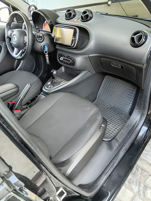 Vendo smart EQ Forfour 100% eléctrico
