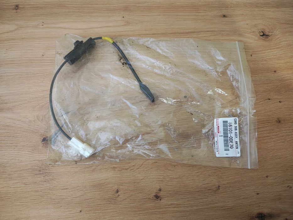 Antena Toyota Yaris Cross 2020- 86101-0DE70