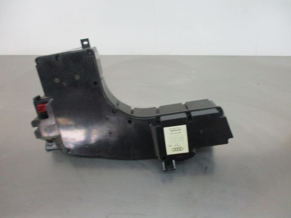 Coluna de som AUDI A6 (4B2, C5)