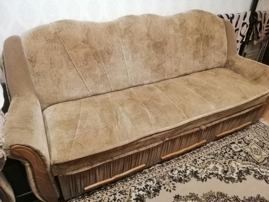 Продам диван 200/130