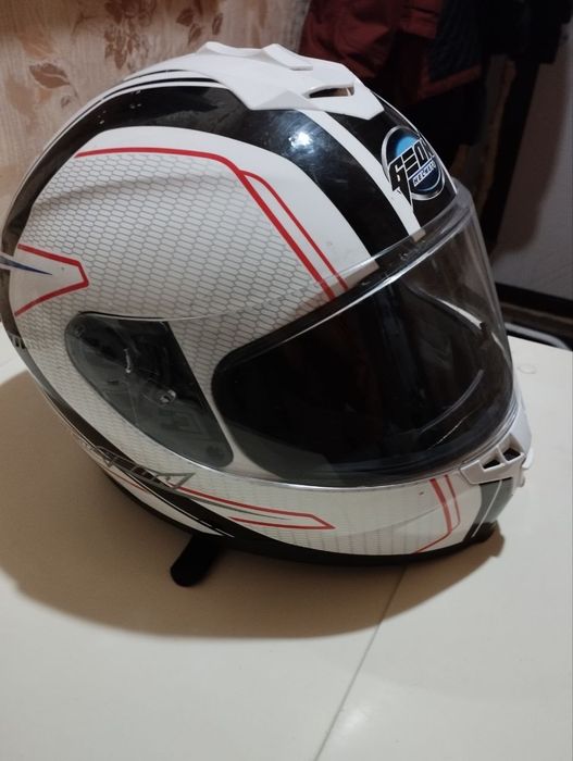 Продам шолом geon helmets
