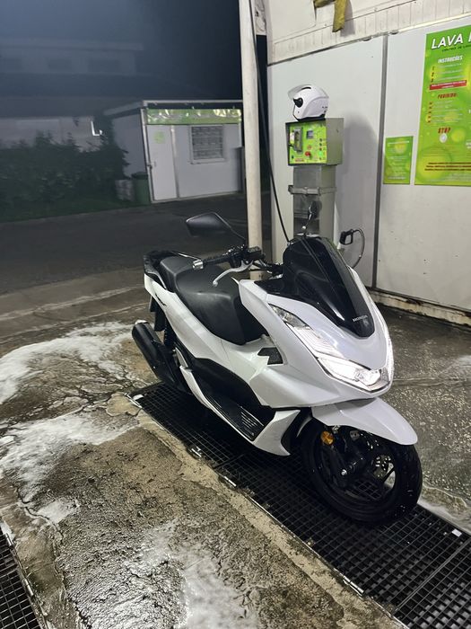 Pcx 2024 mota em  bom estado