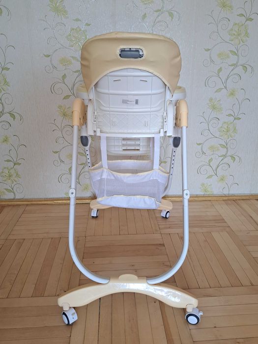Стільчик для годування Camino