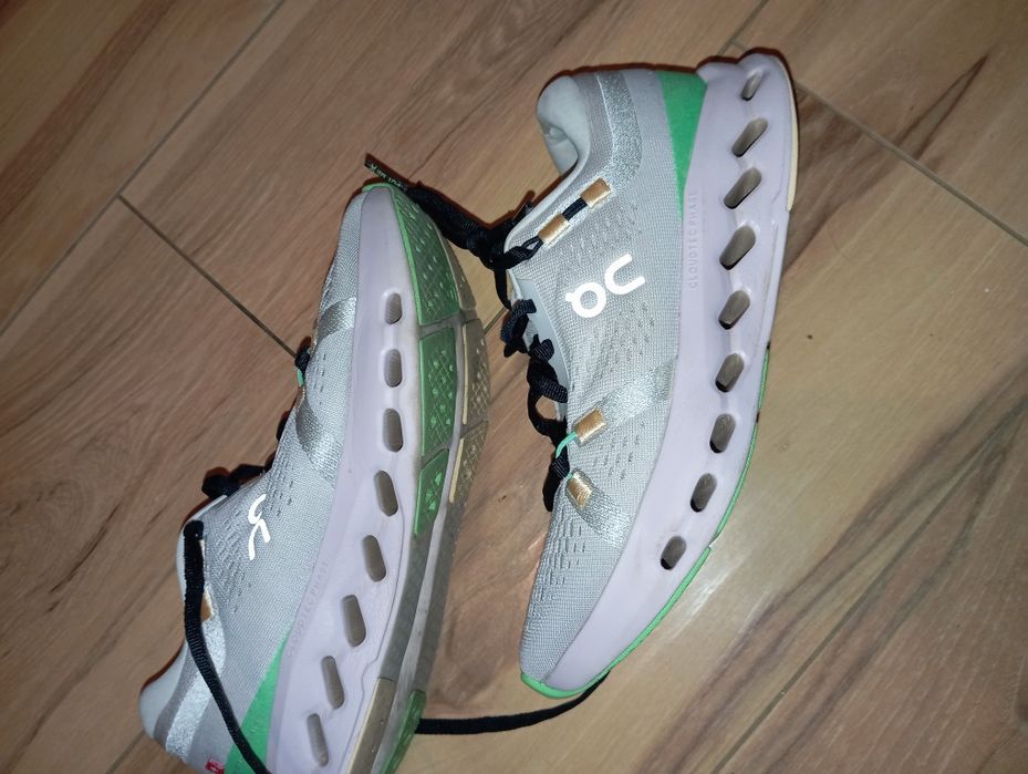 Кросівки on running р.37