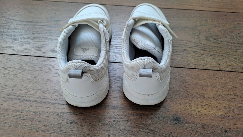 Buty sportowe dla chłopca