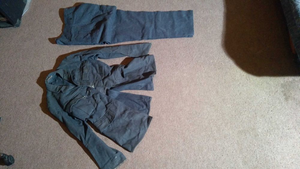 Mundur wojskowy marynarka ze spodniami sygnowany., zamienię na złoto