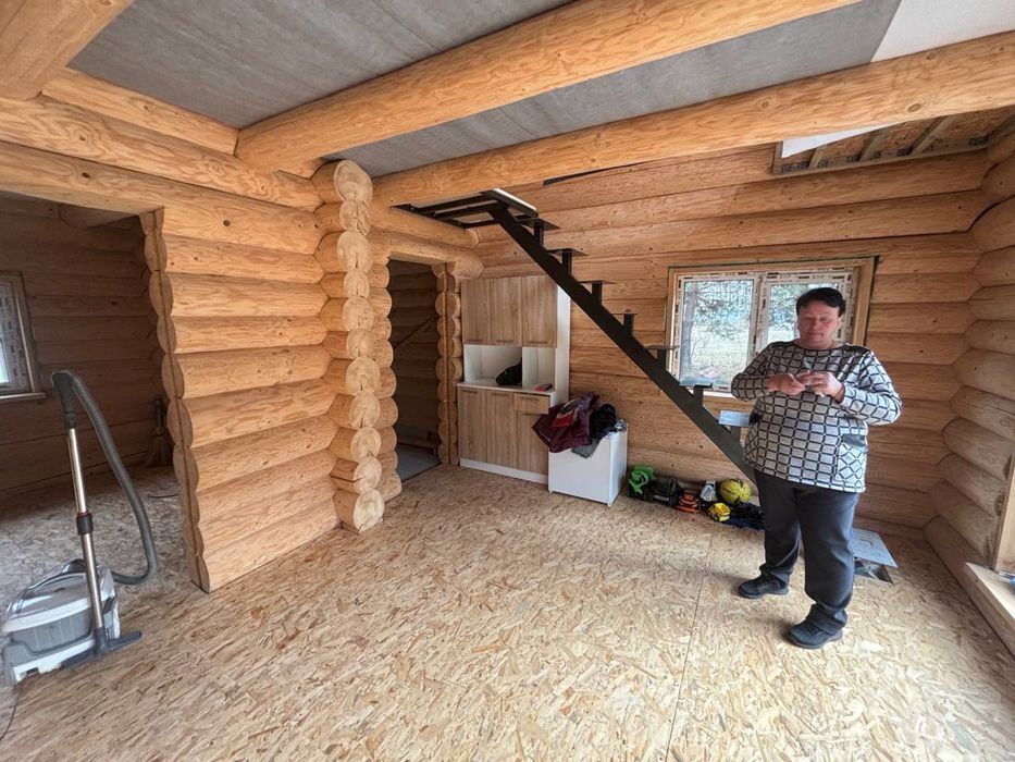 Продам будинок із дикого зрубу з ділянкою біля Києва! село Бзів