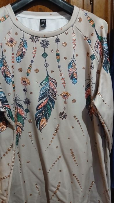 Vários vestidos de inverno