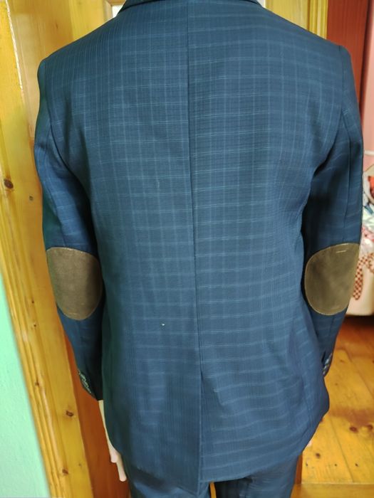 Шкільний костюм 134-140 зріст