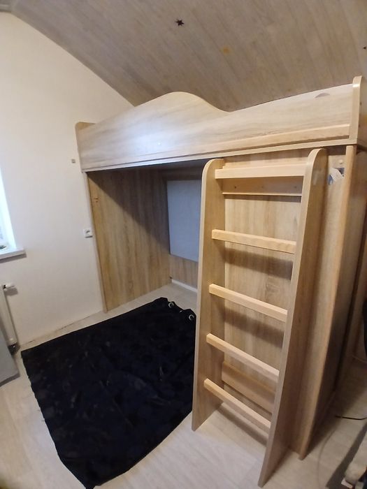 ліжко двоповерховий чердак