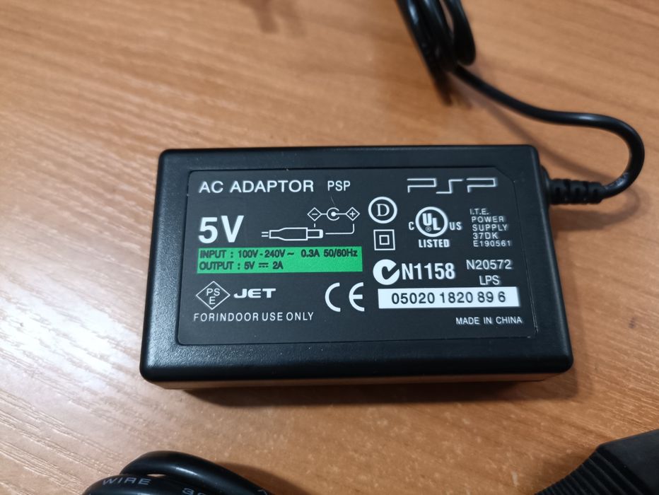 Блок питания для PSP 1000,2000,3000