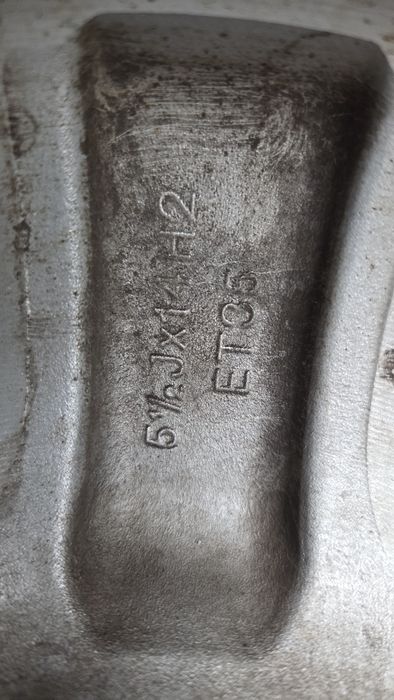 диски 14 4/98 ваз 2110 приора оригинал