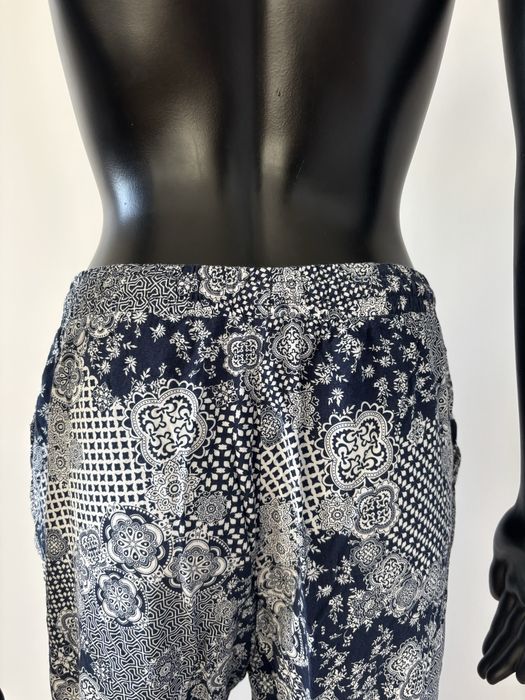 wzorzyste spodnie boho granatowe białe lekkie Janina 40 L wiskoza