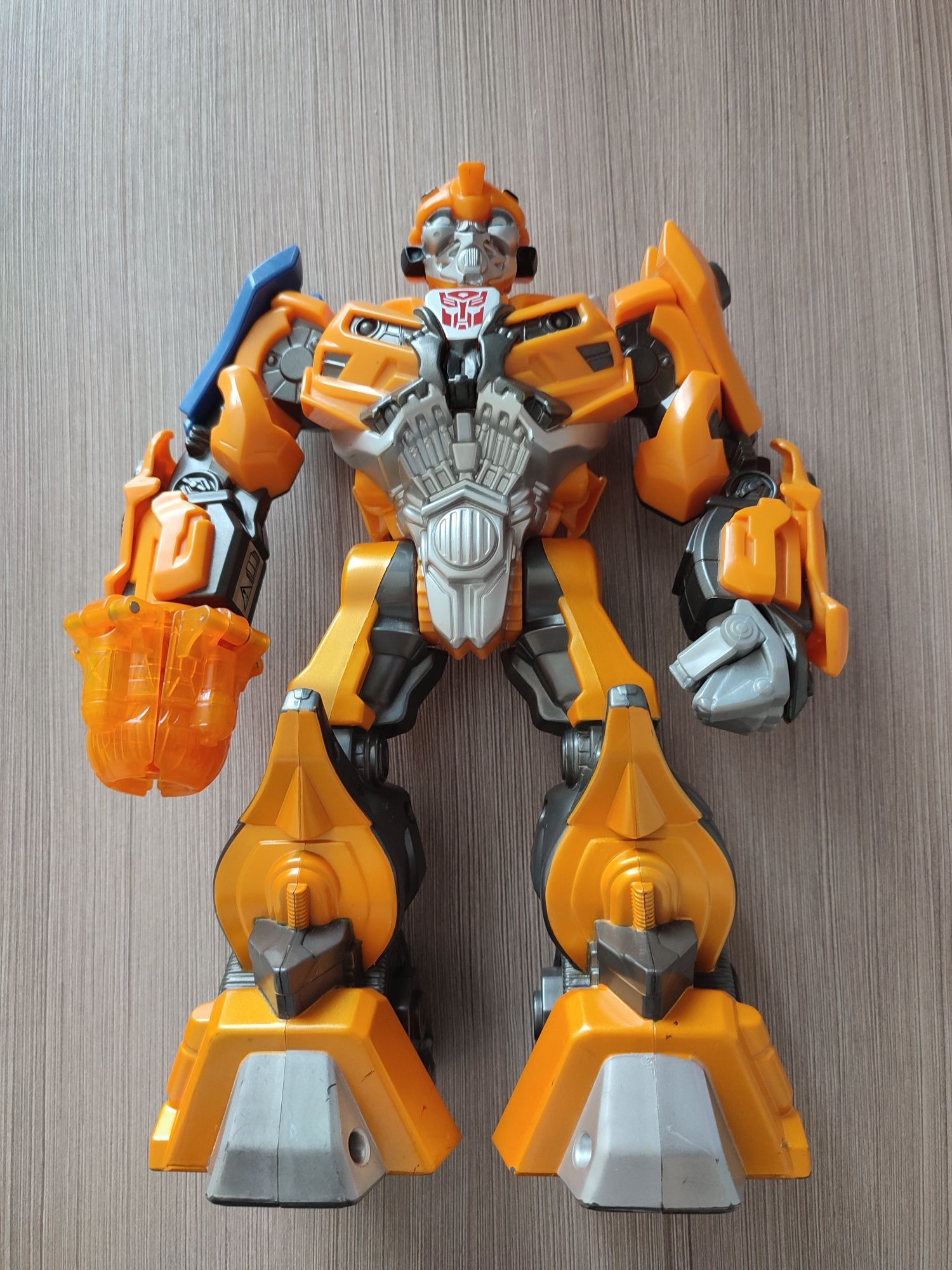 Трансформер Бамблбі Transformers dark of the moon Bumblebee Hasbro: 750 ...