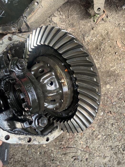 Міст мост скоростний Мерседес 814 817 820 полуось барабан редуктор