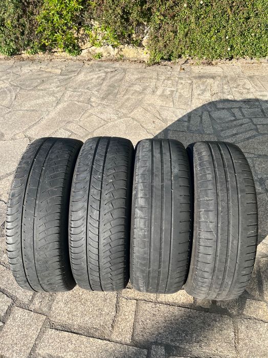 4 jantes de ferro c/pneus + tampões originais VW