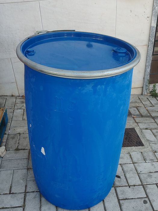 Bidões/Barris de Plástico Alimentar 30L, 80L, 160L, 220L, 260L – Vários Tamanhos