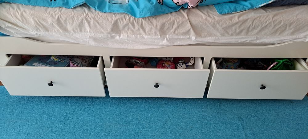 Cama indivdual/dupla Ikea Hemnes

Hej! Inicie sessão
Cesto de compras