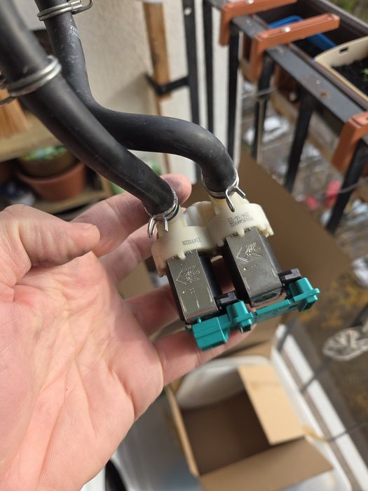 Elektrozawór Bosh WLG24261PL/05