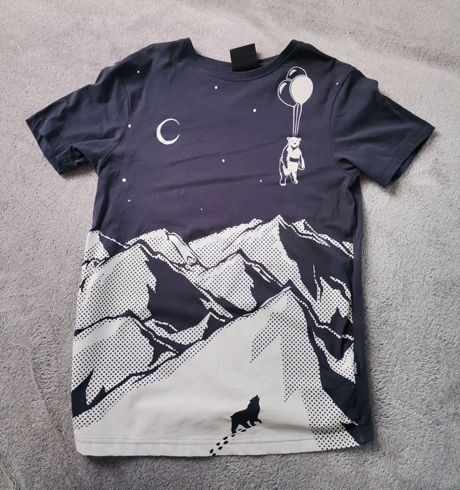 Letnia koszulka Cropp XS mega motyw