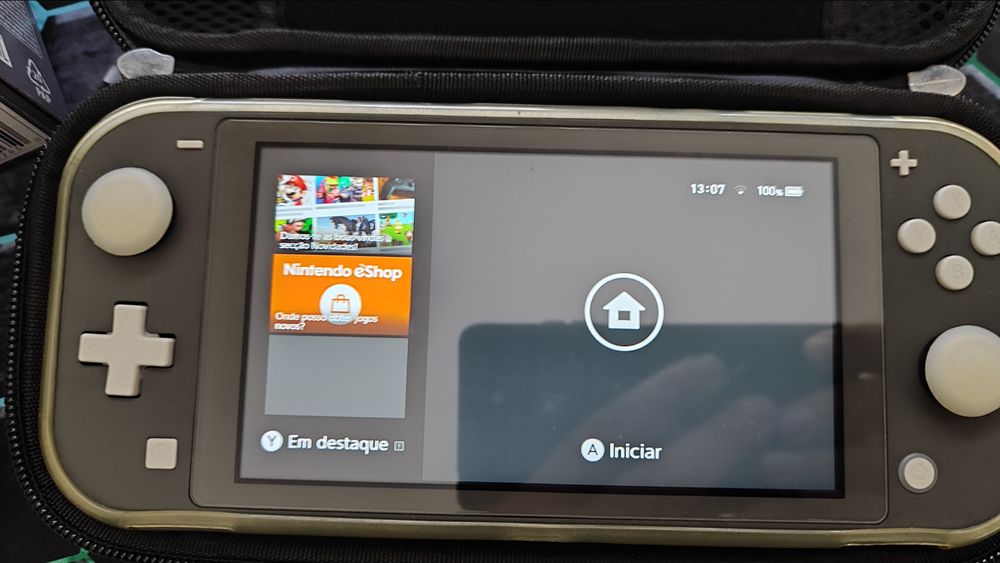 Nintendo Switch Lite