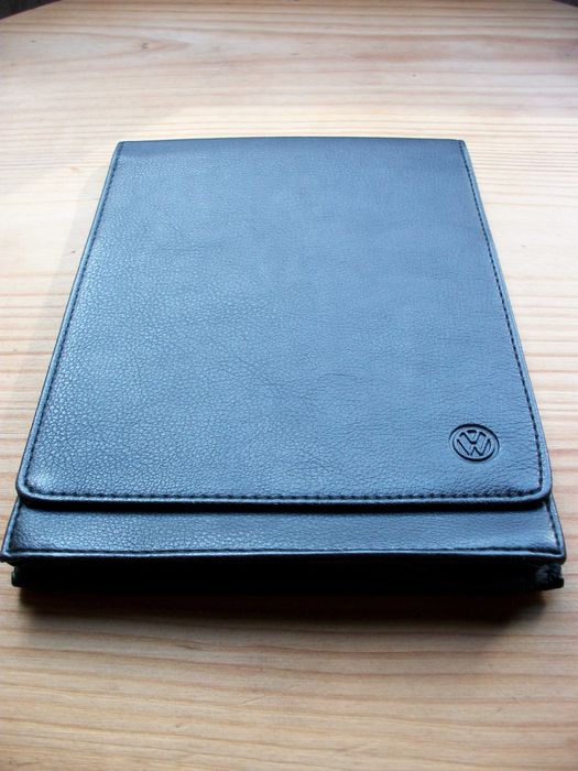 Capa em pele para literatura VW NOVA