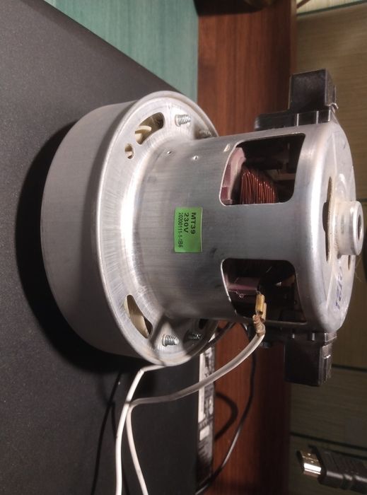 Электродвигатель от пылесоса Samsung